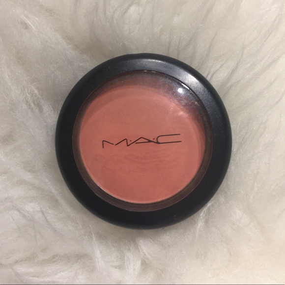 mac peaches blush